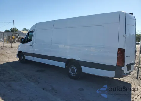 2021 Mercedes-Benz Sprinter 2500 from USA, damaged, VIN W1Y4EDHY7MT079655